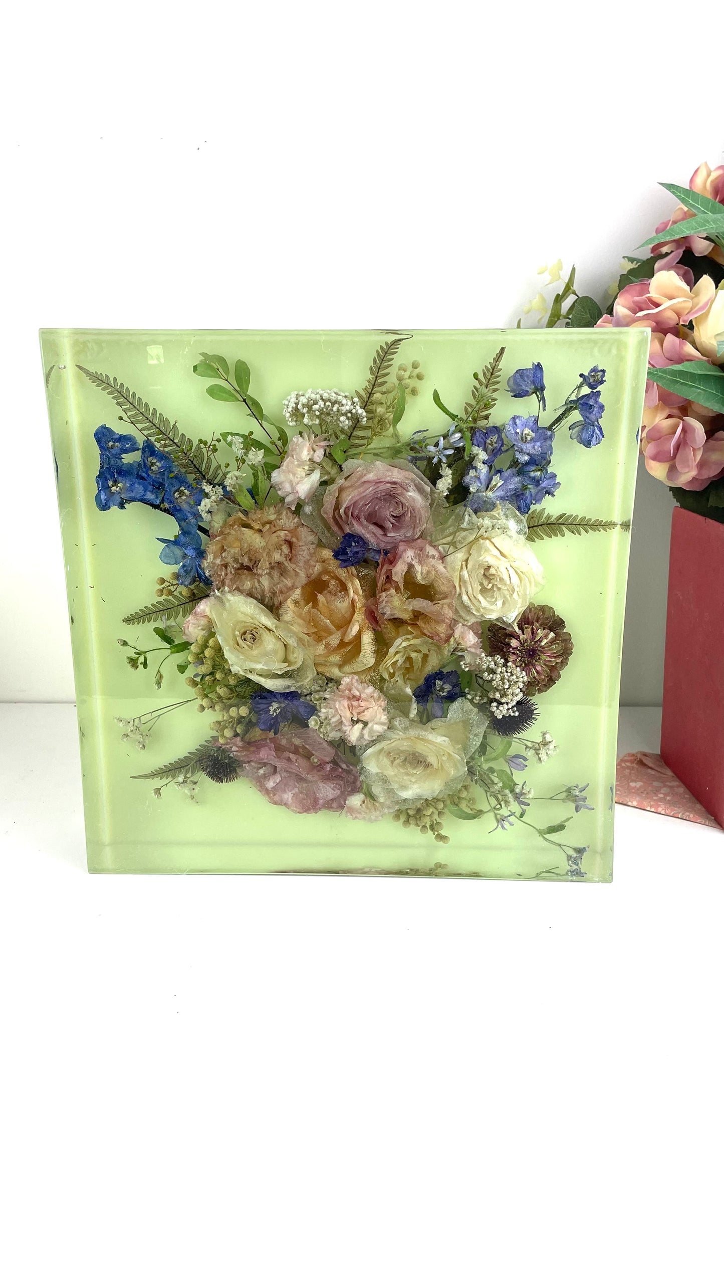 Resin Block 300mm x 300mm - Brights with Pistachio background
