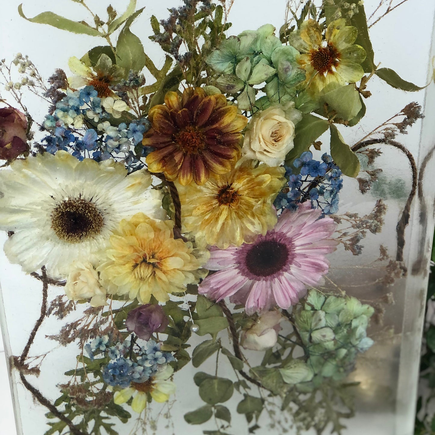 Resin Block Gerbera resin bouquet