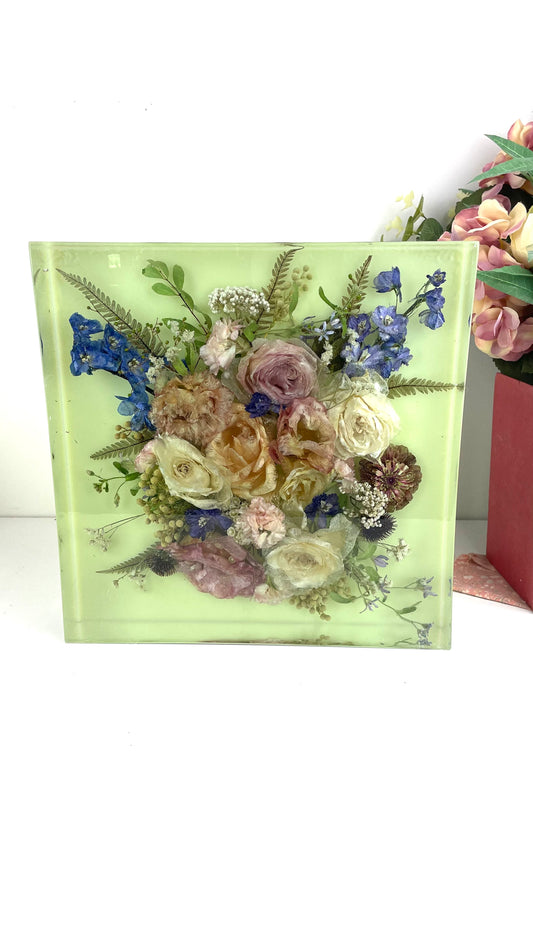 Resin Block 300mm x 300mm - Brights with Pistachio background