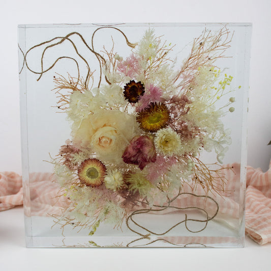 Resin Block 300mm x300mm - dried florals
