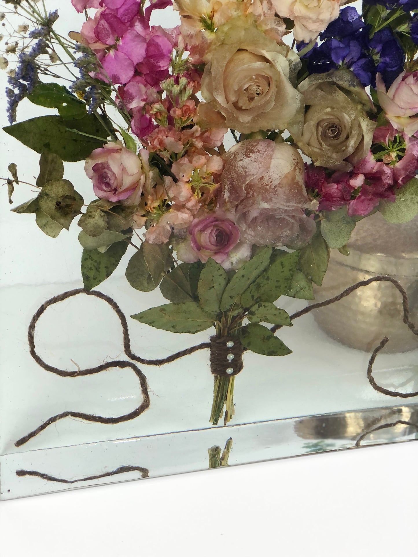 Resin Block Totara bouquet