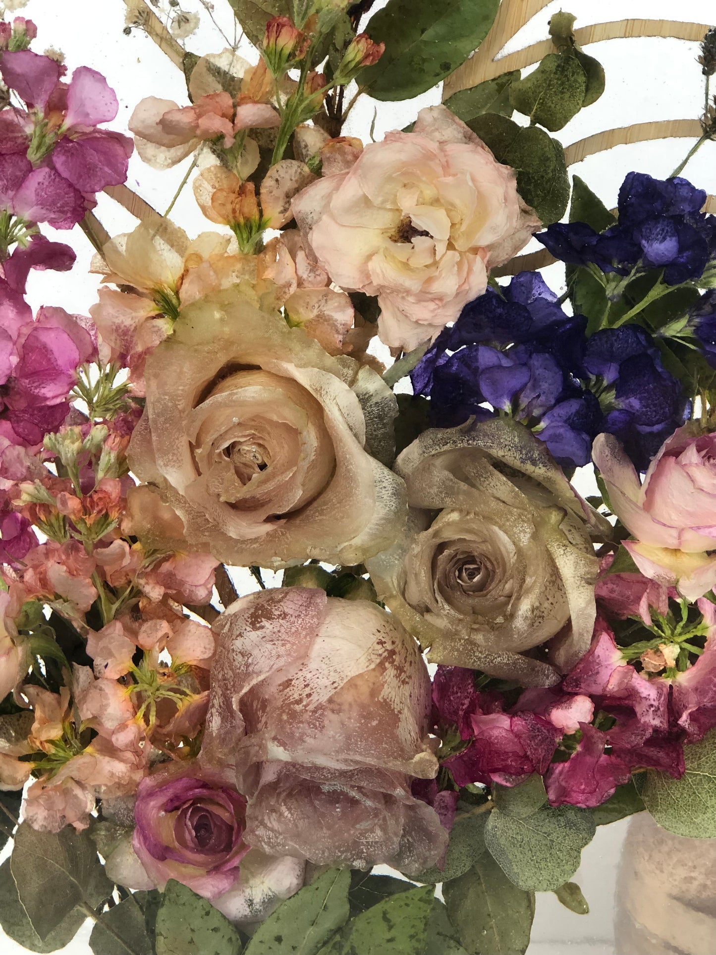 Resin Block Totara bouquet