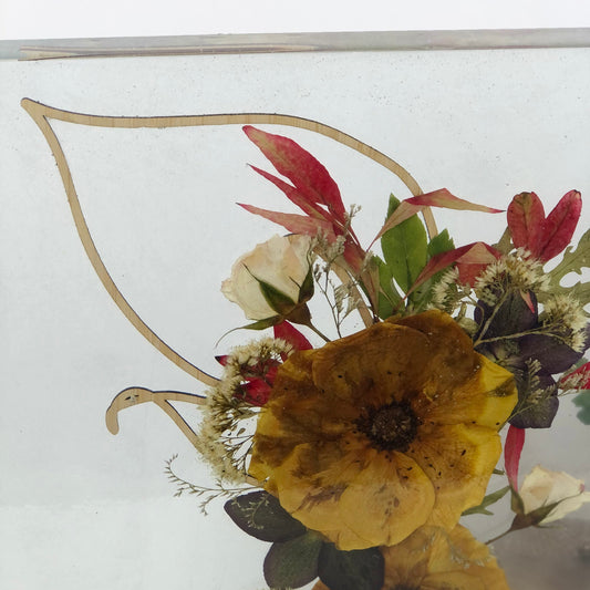 Resin Block Pressed autumn rose  kawakawa bouquet