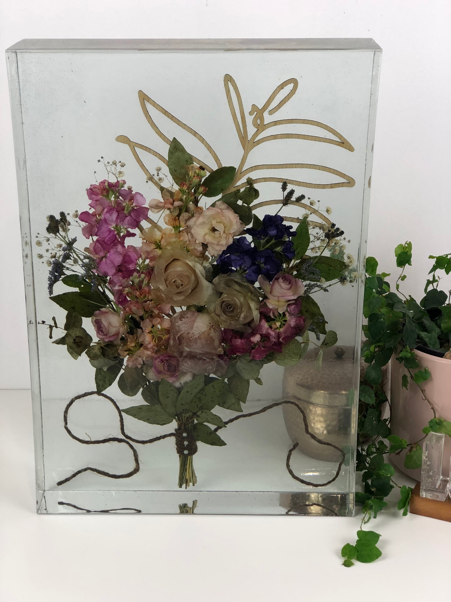Resin Block Totara bouquet