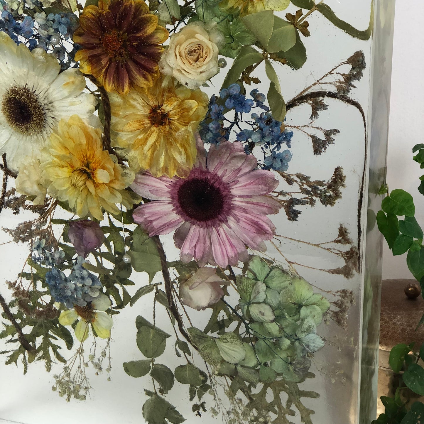 Resin Block Gerbera resin bouquet